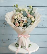 Букет цветов из:  Розы и Лизиантусы #REPLACE_PRED# Володино