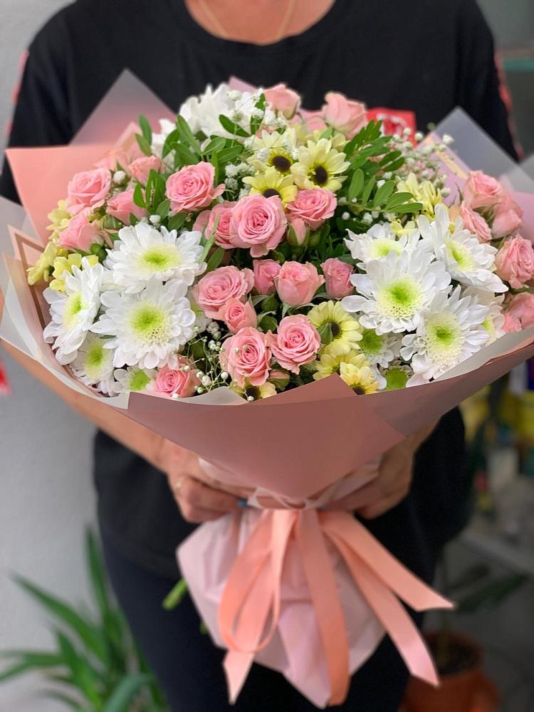 Букет цветов из: Розы и Хризантемы в Володино