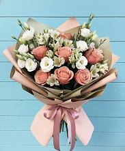 Букет цветов из:  Розы, Альстромерии и Лизиантусы в Володино