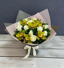 Букет цветов из:  Орхидеи и Розы в Володино