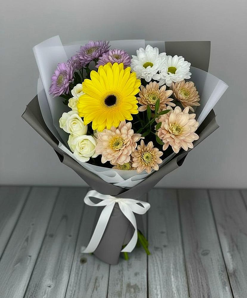 Букет цветов из: Розы, Герберы и Хризантемы в Володино