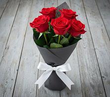 Букет 5 Красных роз Эдлесс Лав #REPLACE_PRED# Володино