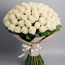 Букет 101 беля роза Белоснежка в Володино