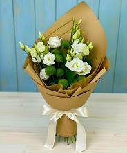 Букет цветов из:  Хризантемы и Лизиантусы в Володино