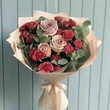 Букет цветов из:  Гвоздики и Розы в Володино