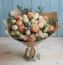 Букет цветов из:  Альстромерии и Розы #REPLACE_PRED# Володино