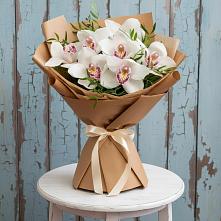 Букет цветов из:  Орхидеи и Розы #REPLACE_PRED# Володино