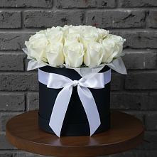 Цветочная композиция из Розы в шляпной коробке #REPLACE_PRED# Володино