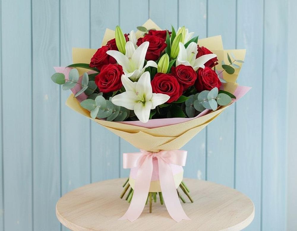 Букет цветов из: Лилии и Розы в Володино